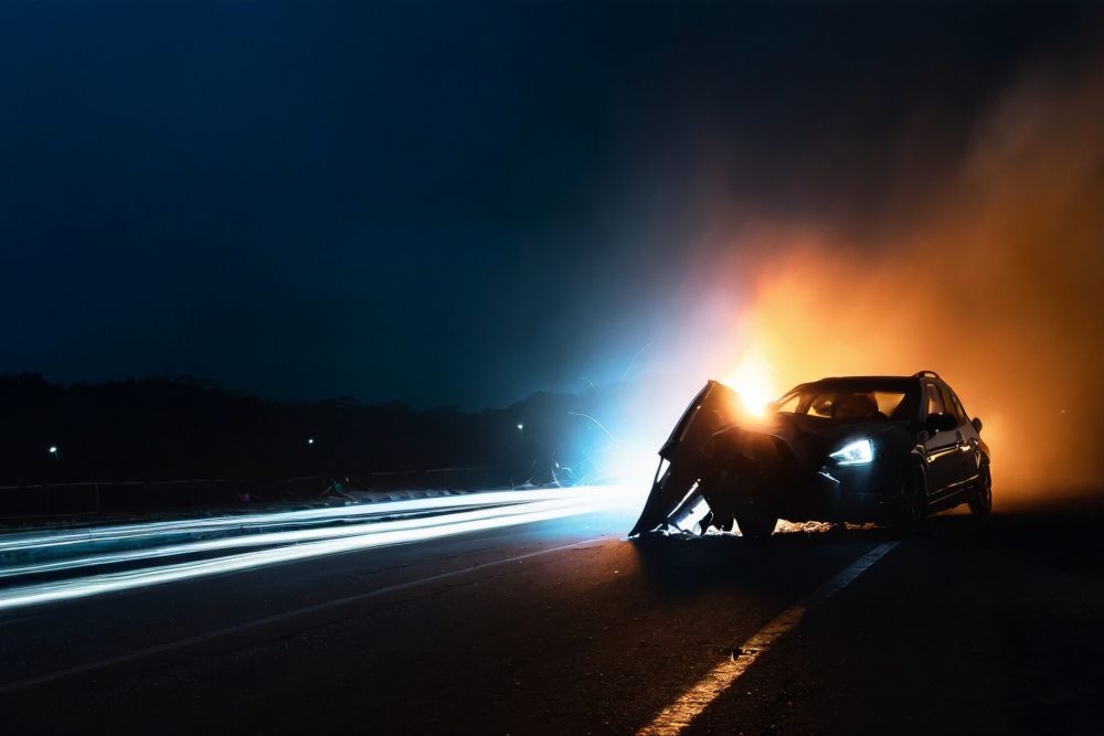 image of car crash dangerous accident on the road at night.
